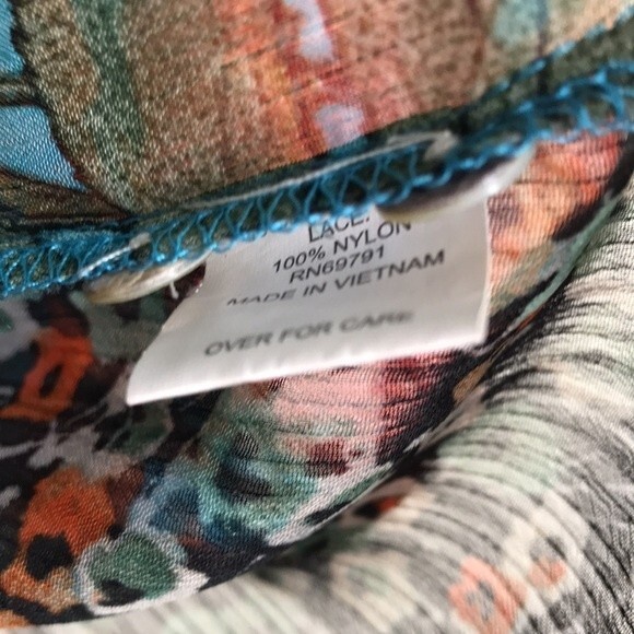 Figueroa & Flower Sheer Floral V-neck Long-sleeved sheer Blouse size medium boho - Picture 6 of 12